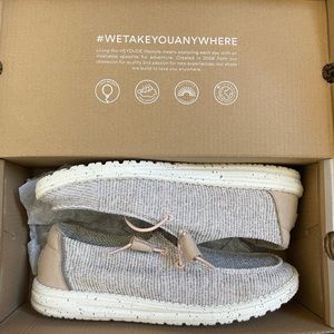 Hey Dude - Soft Pink - Size 8 Women’s